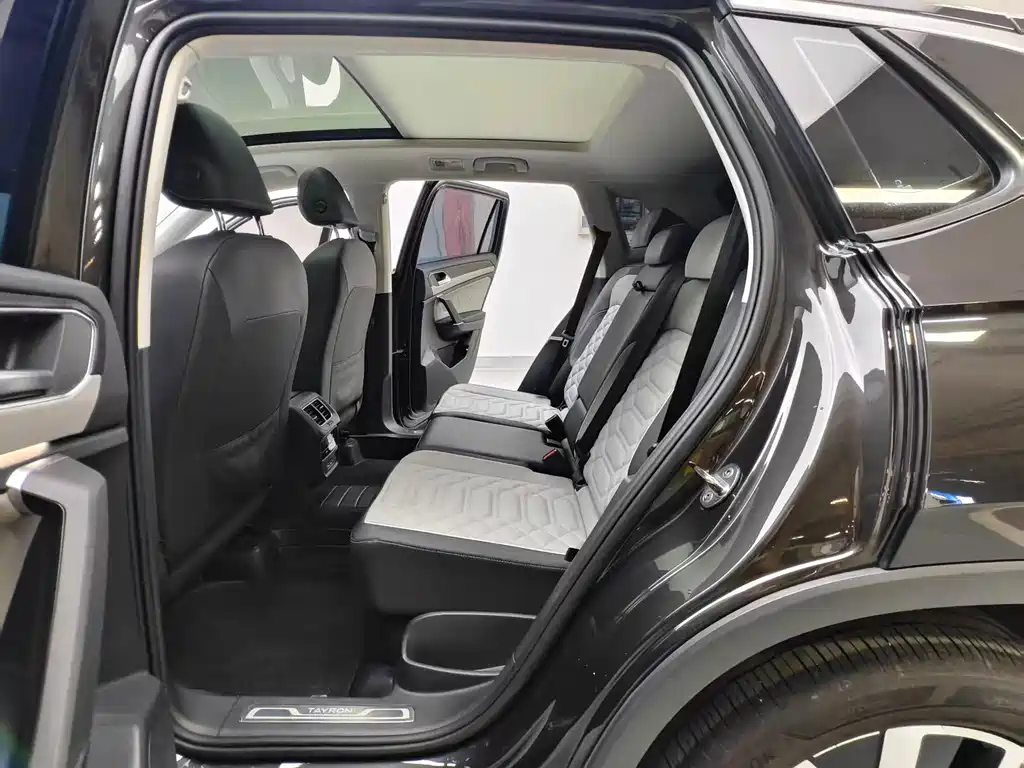 Volkswagen Tayron — миниатюра 10