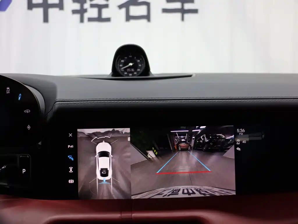 Porsche Taycan — миниатюра 19