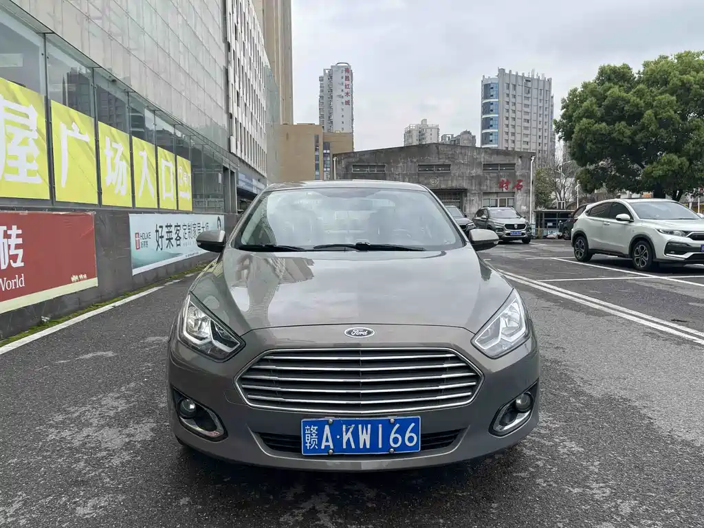 Ford Escort 2016