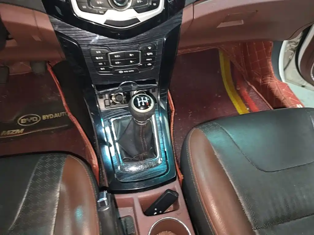 BYD Surui — миниатюра 14