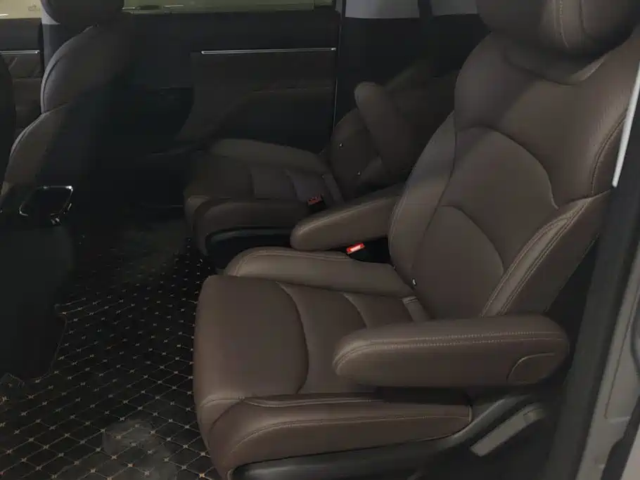 Wuling 星光730 — миниатюра 11