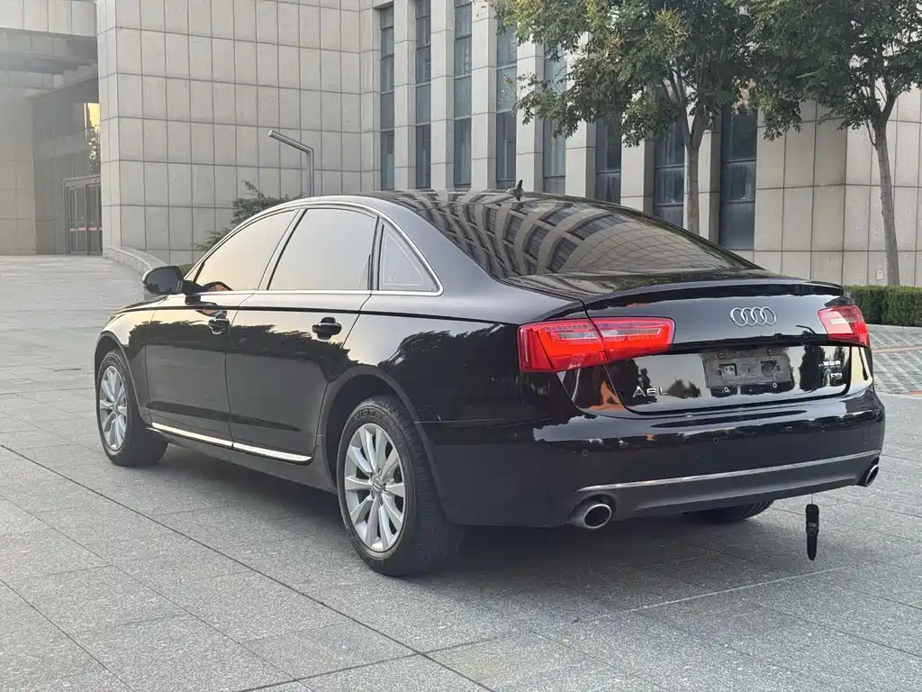 Audi A6L — миниатюра 4