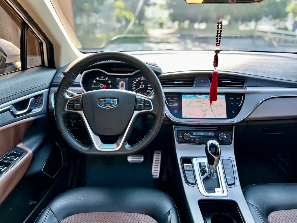 Geely Emgrand GS — миниатюра 10