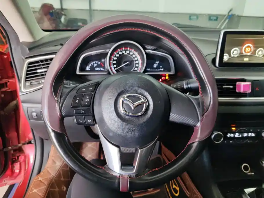 Mazda 3 Axela — миниатюра 15