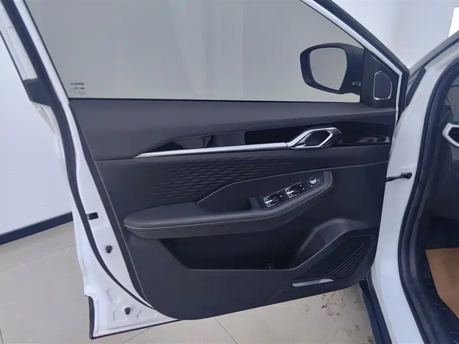 Geely Binyue 2025 L 1.5TD DCT