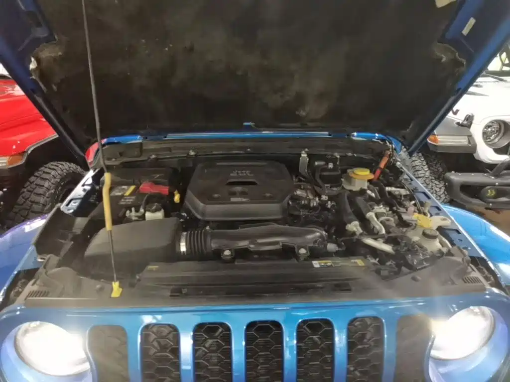 Jeep Wrangler PHEV — миниатюра 20