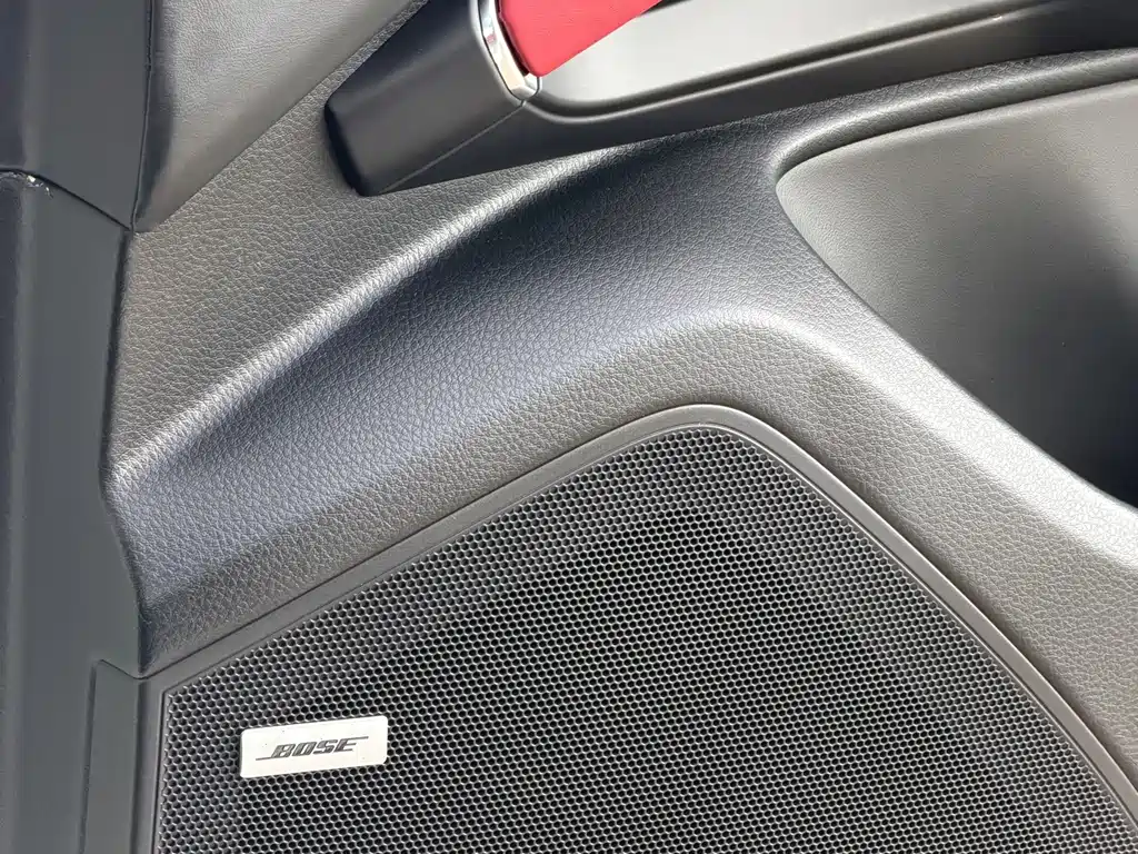 Porsche Cayenne — миниатюра 17
