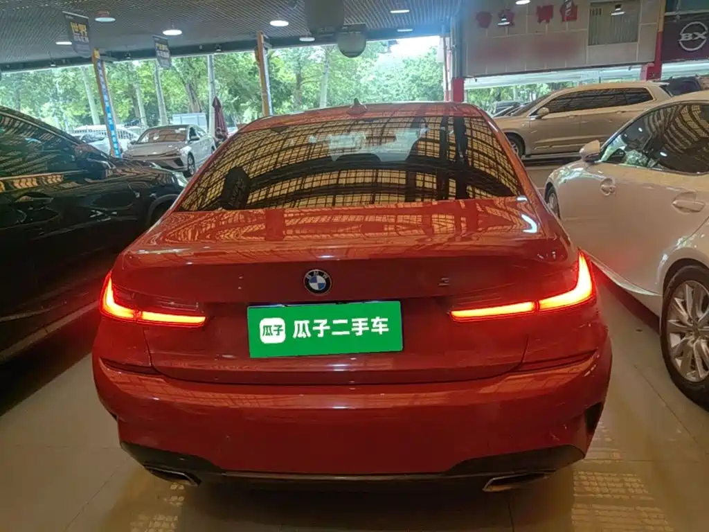 BMW 3 Series — миниатюра 6