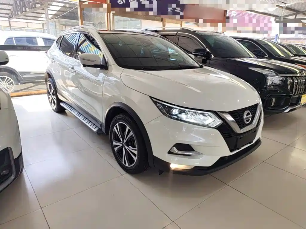 Nissan Qashqai — миниатюра 4