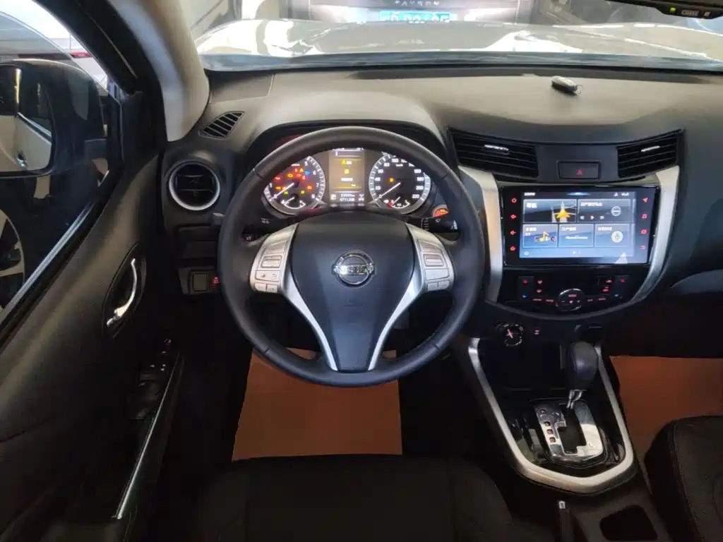 Nissan Terra — миниатюра 11
