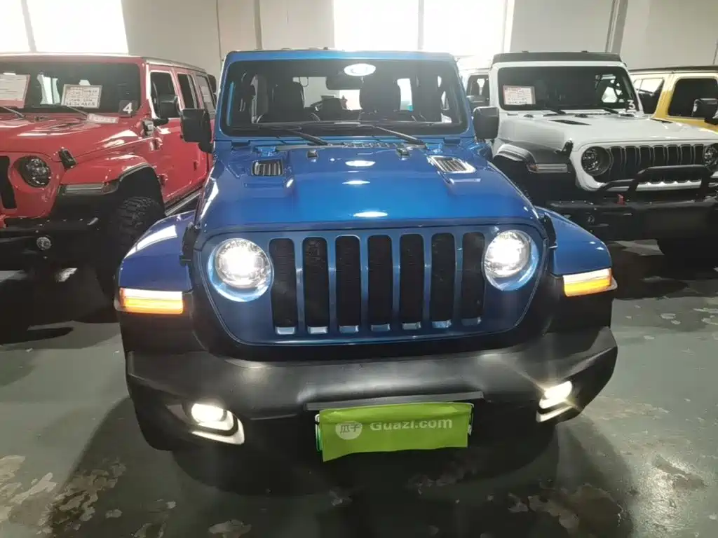 Jeep Wrangler PHEV — миниатюра 3