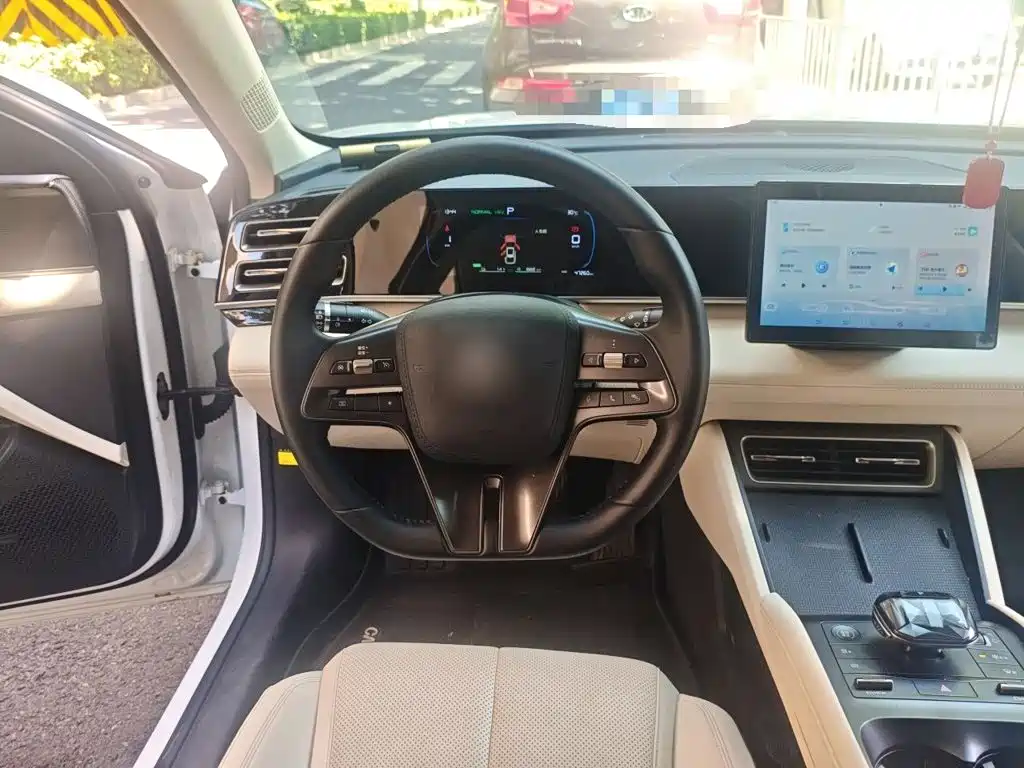 BYD Qin L — миниатюра 11