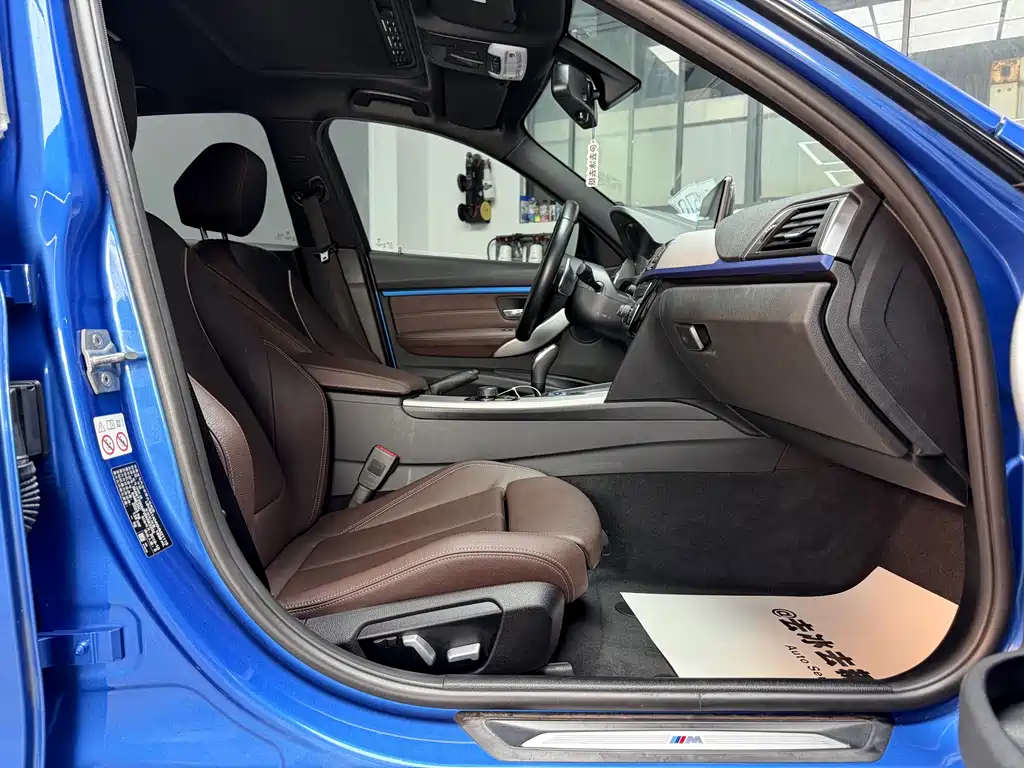BMW 3 Series — миниатюра 5