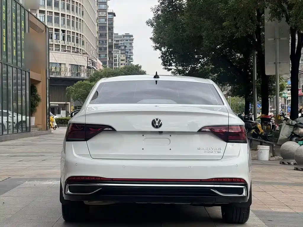 Volkswagen Sagitar — миниатюра 23