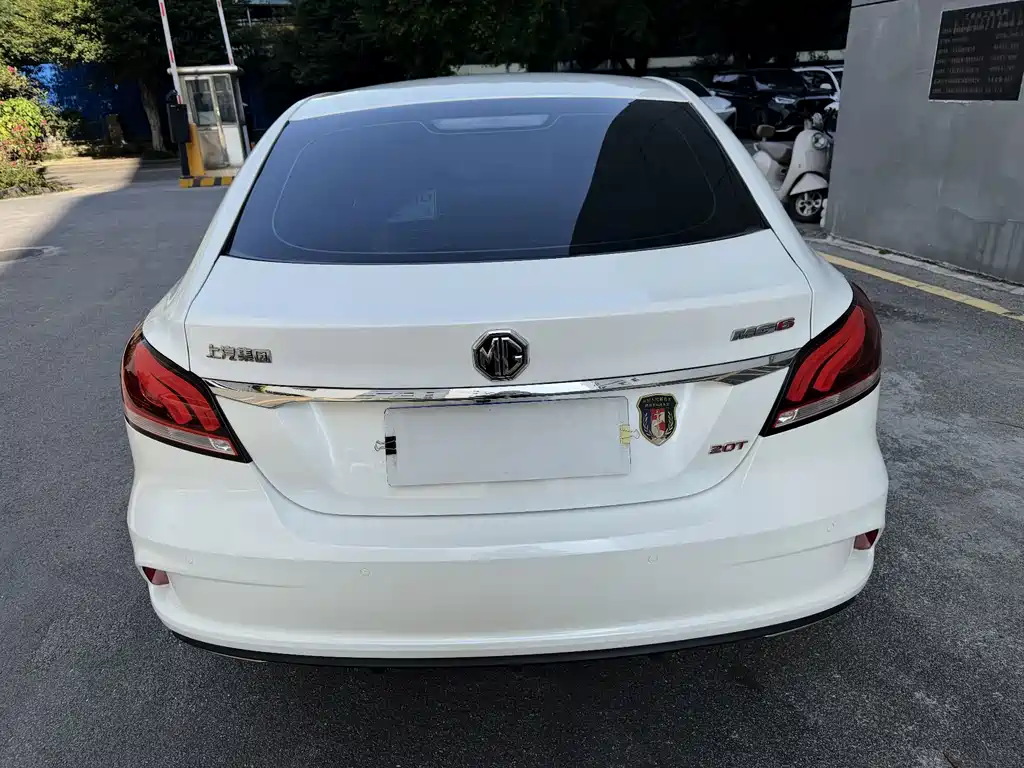 MG MG6 — миниатюра 10