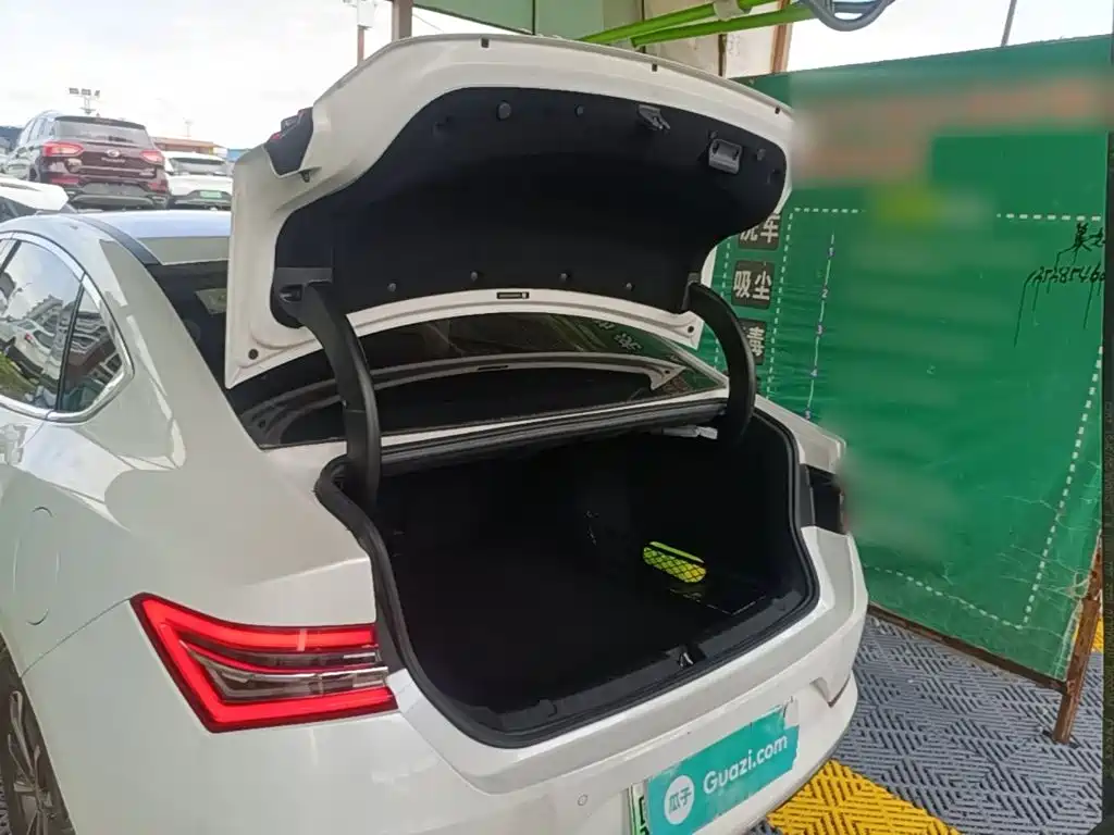 BYD Qin Pro NEV — миниатюра 19