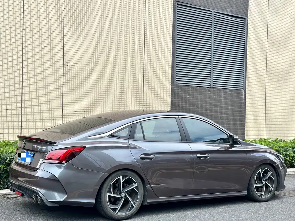 MG MG5 — миниатюра 15