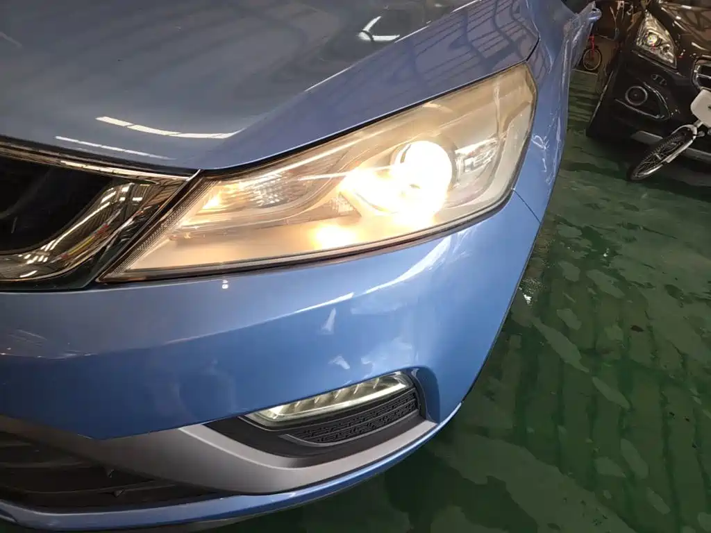 Geely Emgrand GS — миниатюра 24