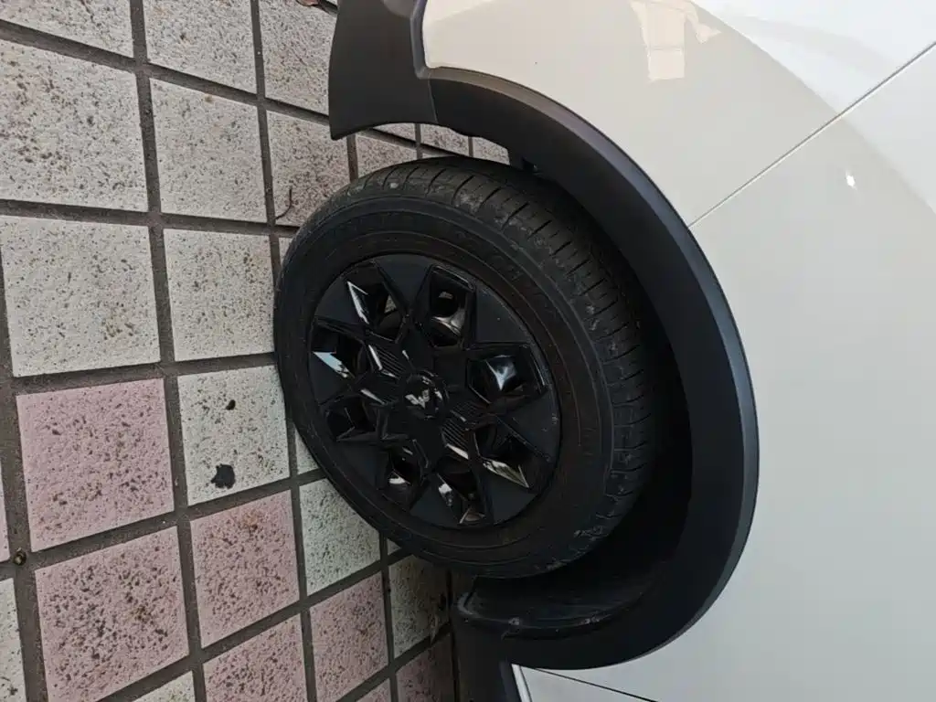 Wuling MINIEV — миниатюра 23