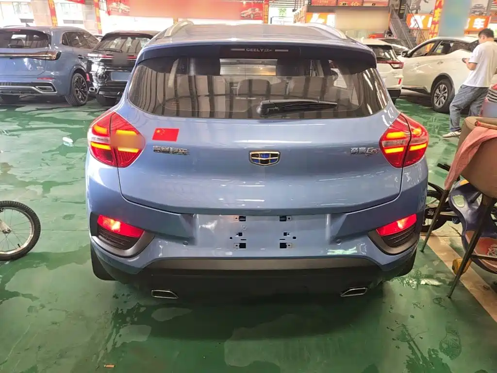 Geely Emgrand GS — миниатюра 6