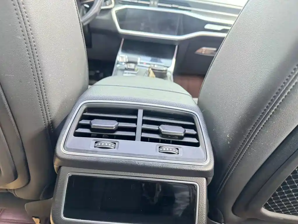 Audi A6 (Import) — миниатюра 12