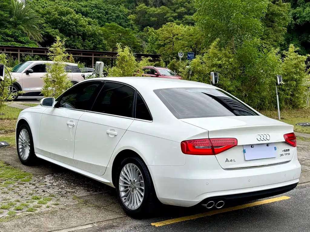 Audi A4L — миниатюра 4
