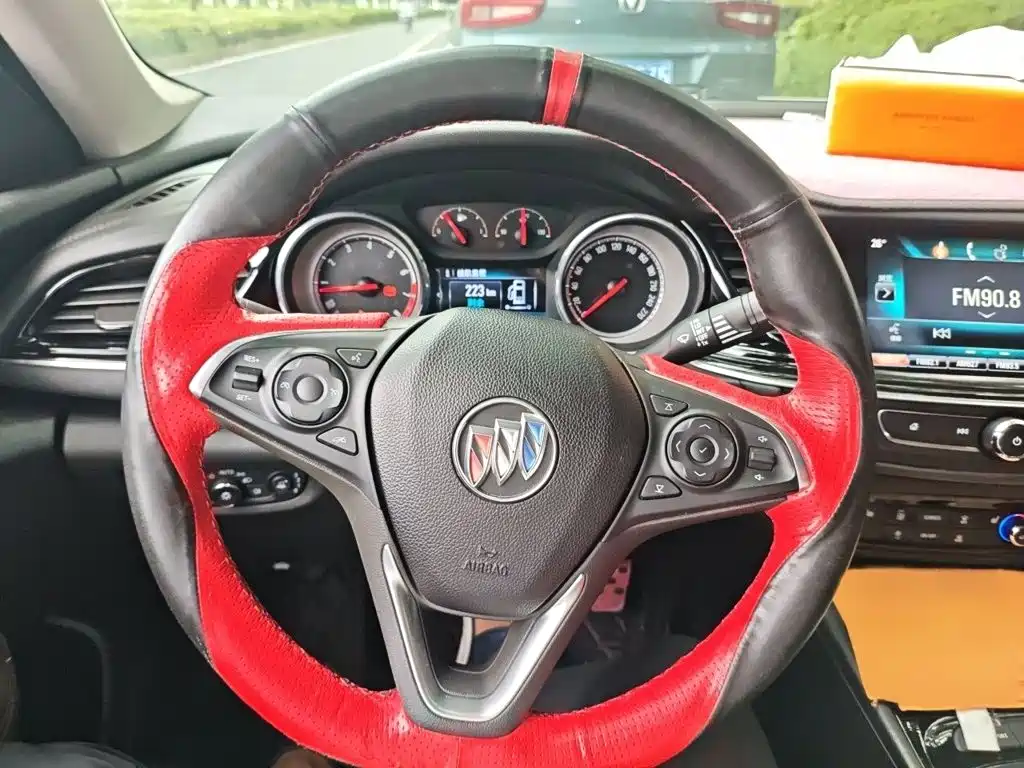 Buick Regal — миниатюра 3