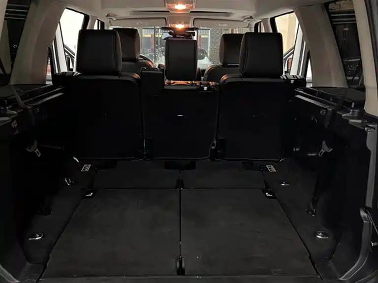 Land Rover Discovery — миниатюра 13