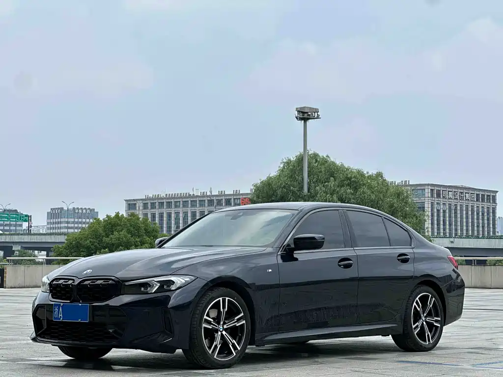 BMW 3 Series 2023