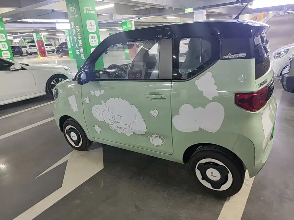 Wuling MINIEV — миниатюра 5