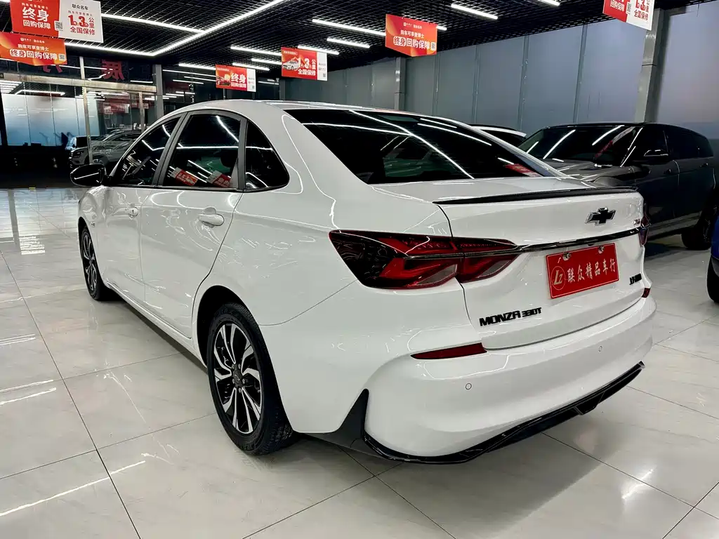 Chevrolet Monza — миниатюра 6