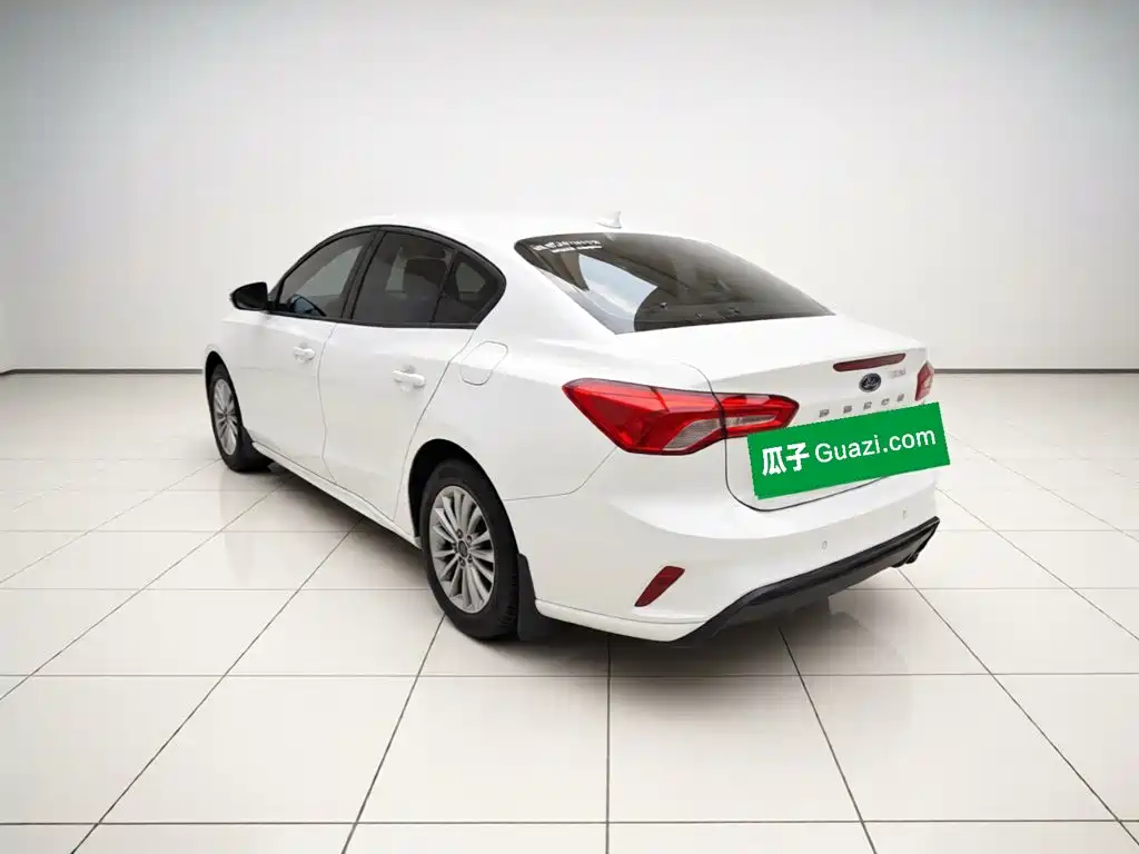Ford Focus — миниатюра 4