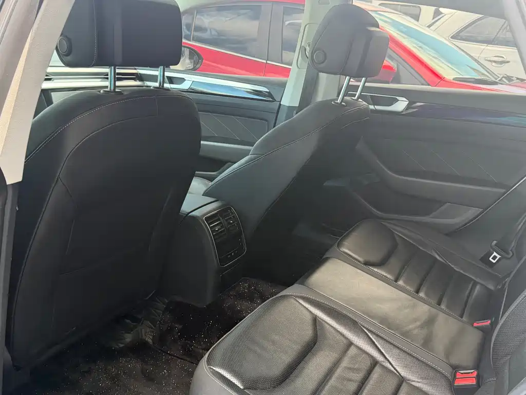 Volkswagen CC — миниатюра 13