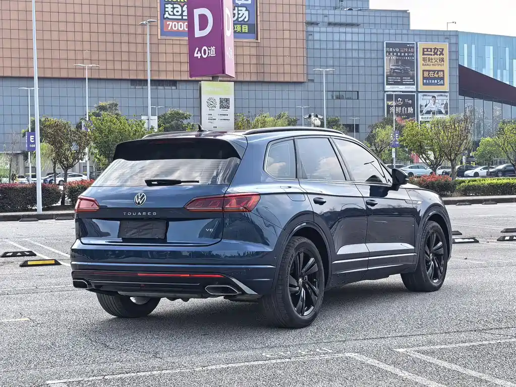 Volkswagen Touareg — миниатюра 7