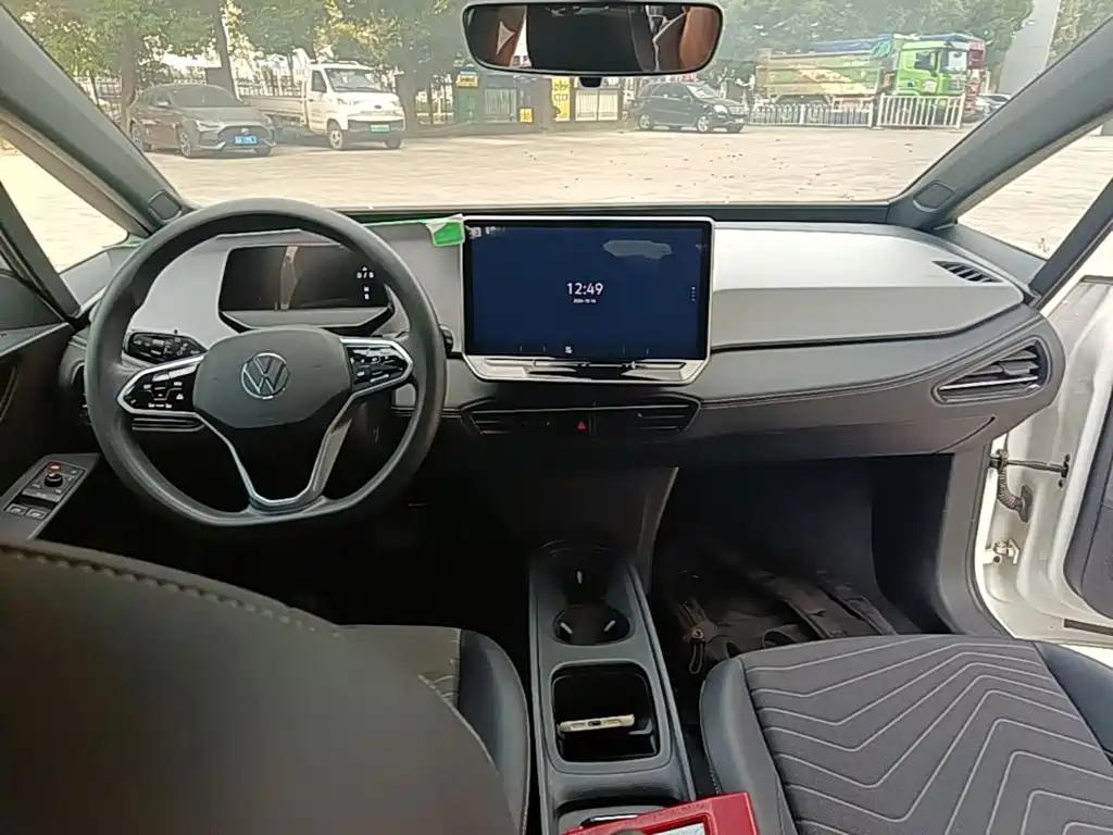 Volkswagen ID.3 — миниатюра 10
