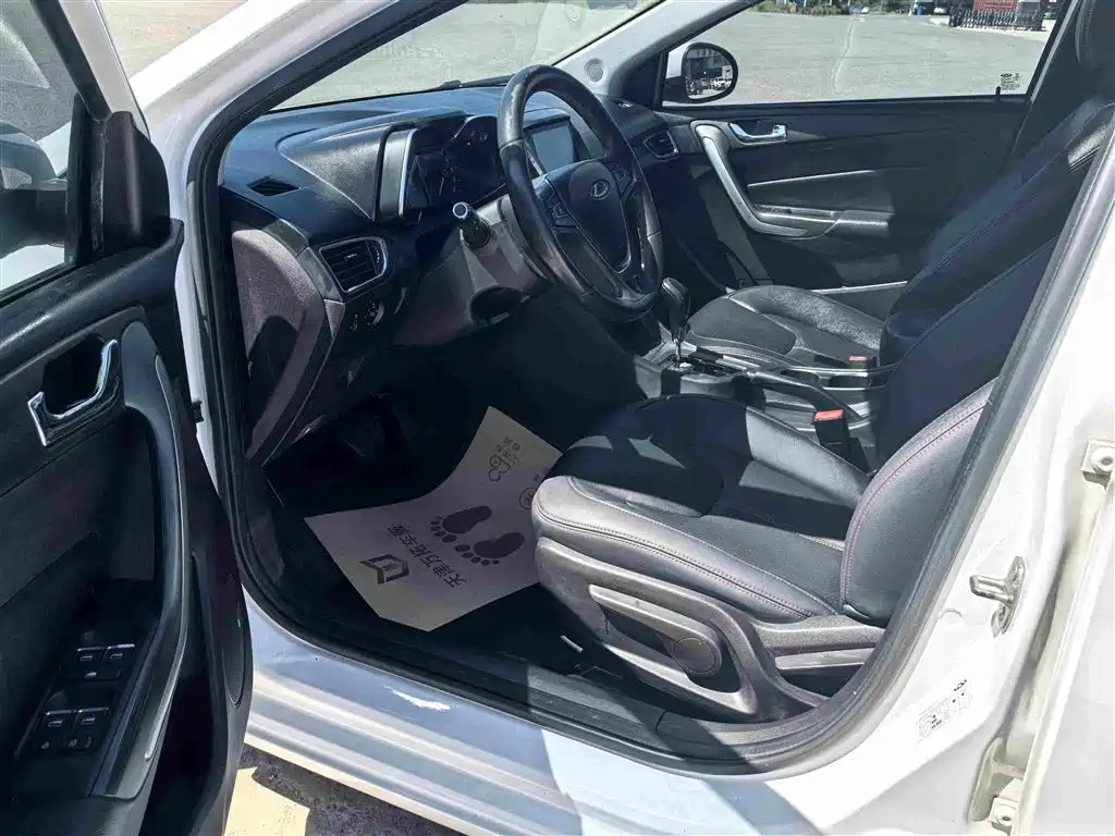 Chery Arrizo 5 — миниатюра 4