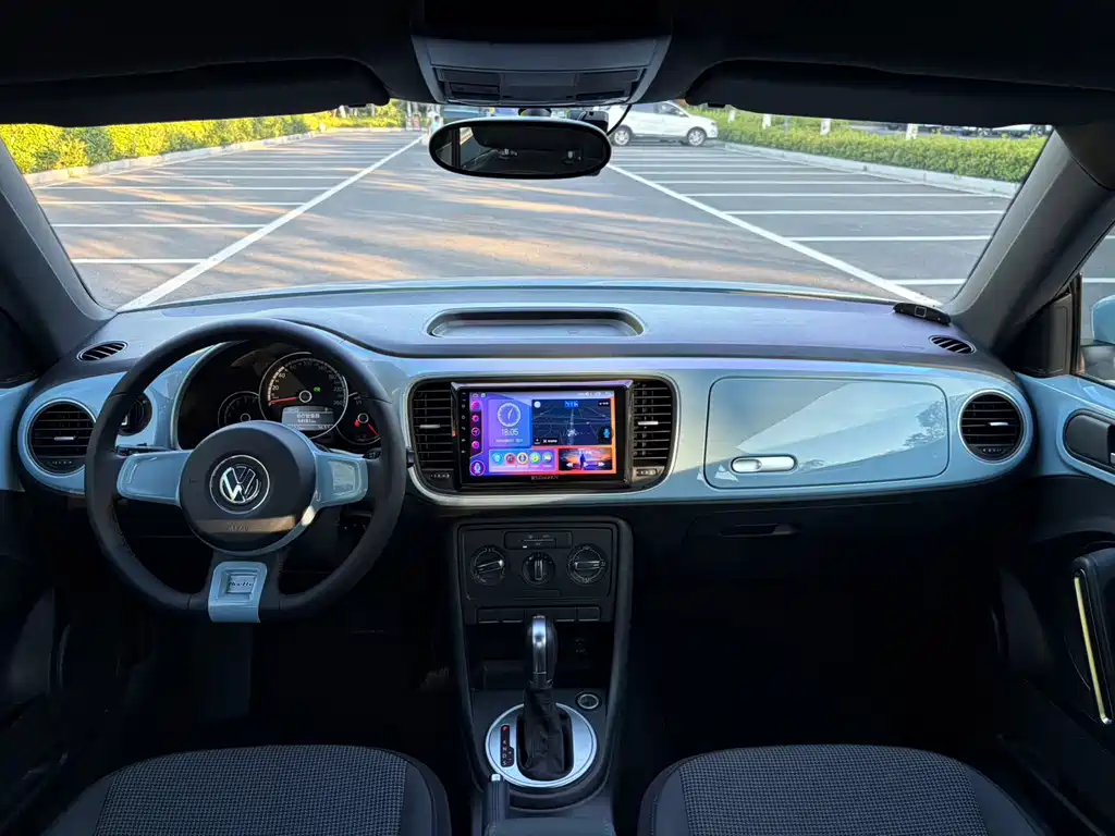 Volkswagen Beetle — миниатюра 9