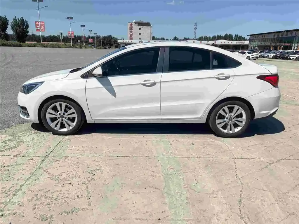 Chery Arrizo 5 — миниатюра 20