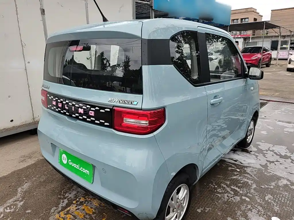 Wuling MINIEV — миниатюра 7