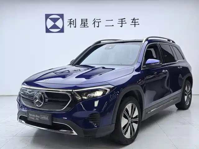 MERCEDES-BENZ EQB 2023