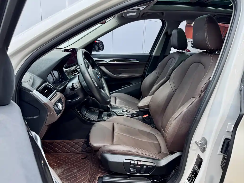 BMW X1 2020 xDrive25Li Premium