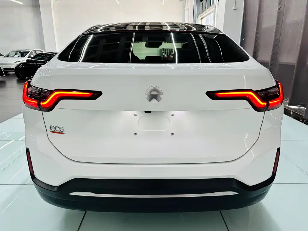 NIO EC6 — миниатюра 5