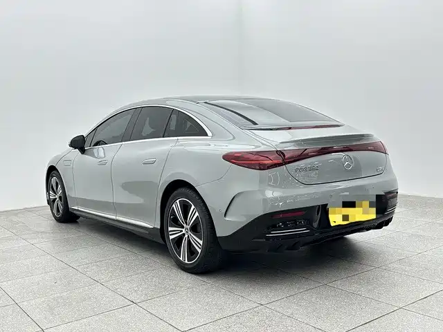 Mercedes-Benz EQE — миниатюра 4
