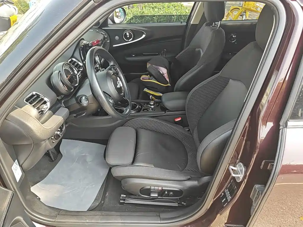 MINI Mini Clubman — миниатюра 15