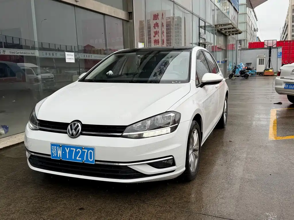 Volkswagen Golf — миниатюра 2