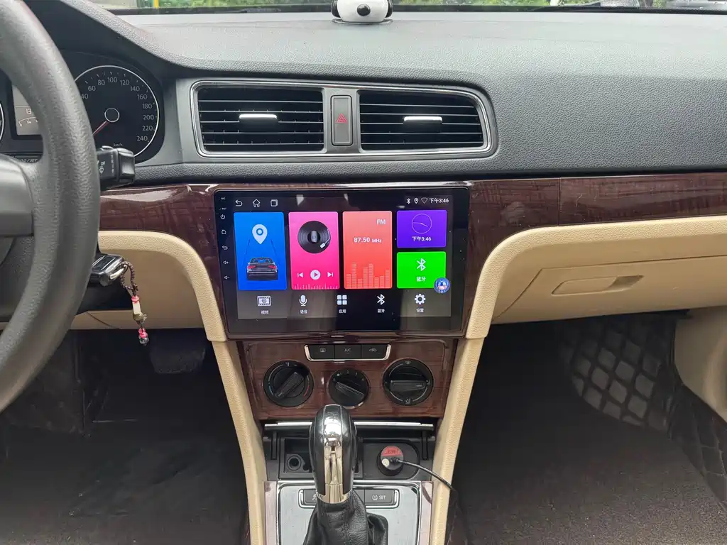 Volkswagen Lavida — миниатюра 12