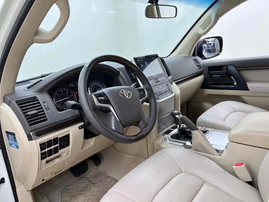 Toyota Land Cruiser 2020 4.5T GX-R