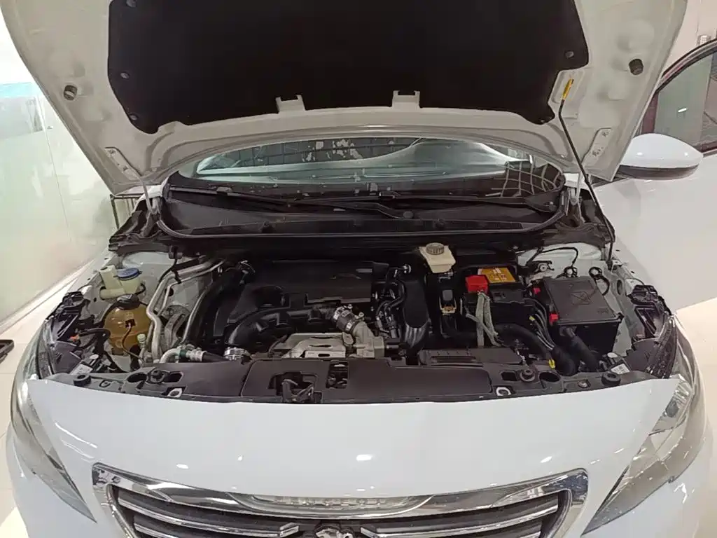Peugeot 408 — миниатюра 20