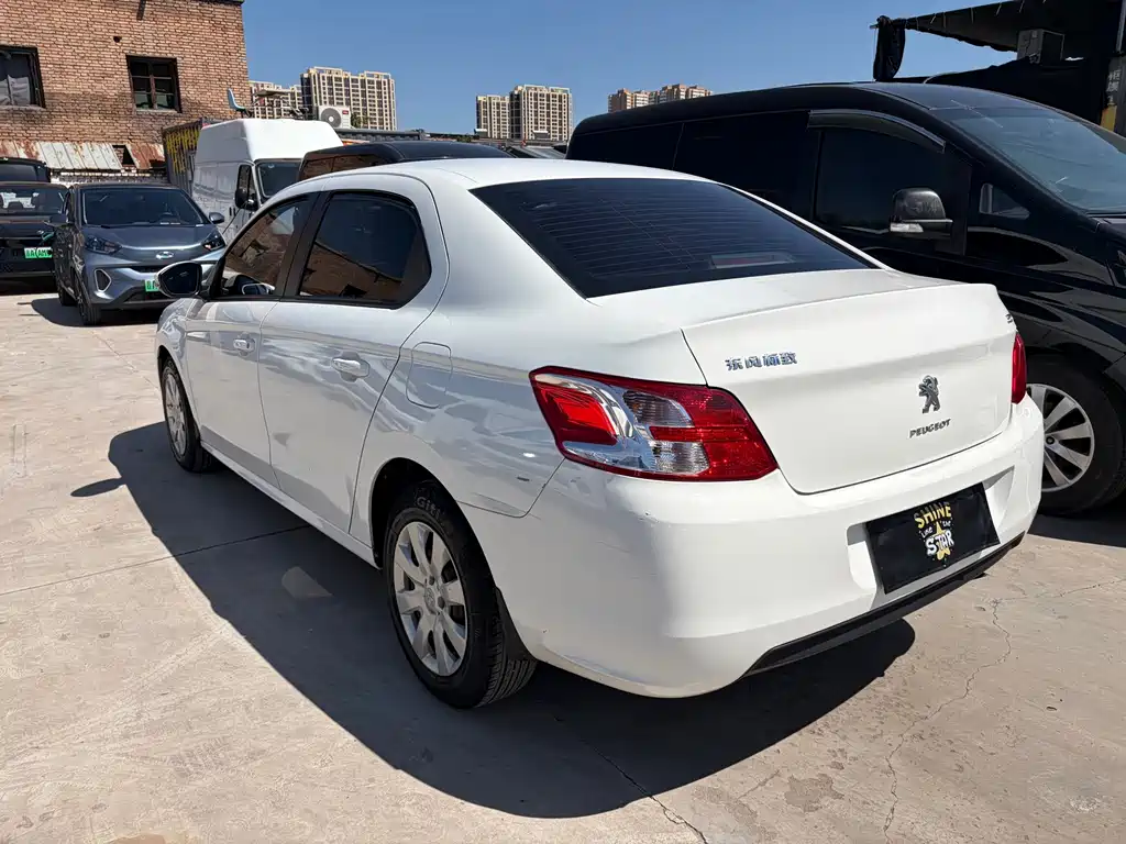 Peugeot 301 — миниатюра 5