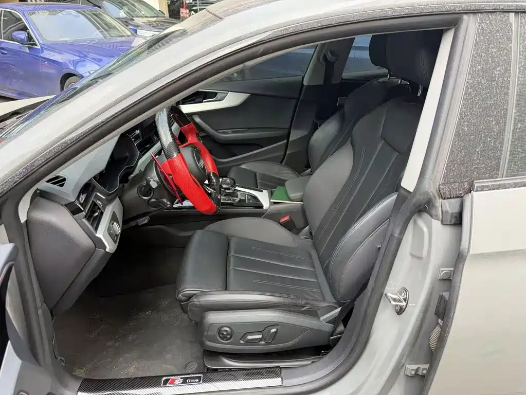 Audi A5 (Import) — миниатюра 4